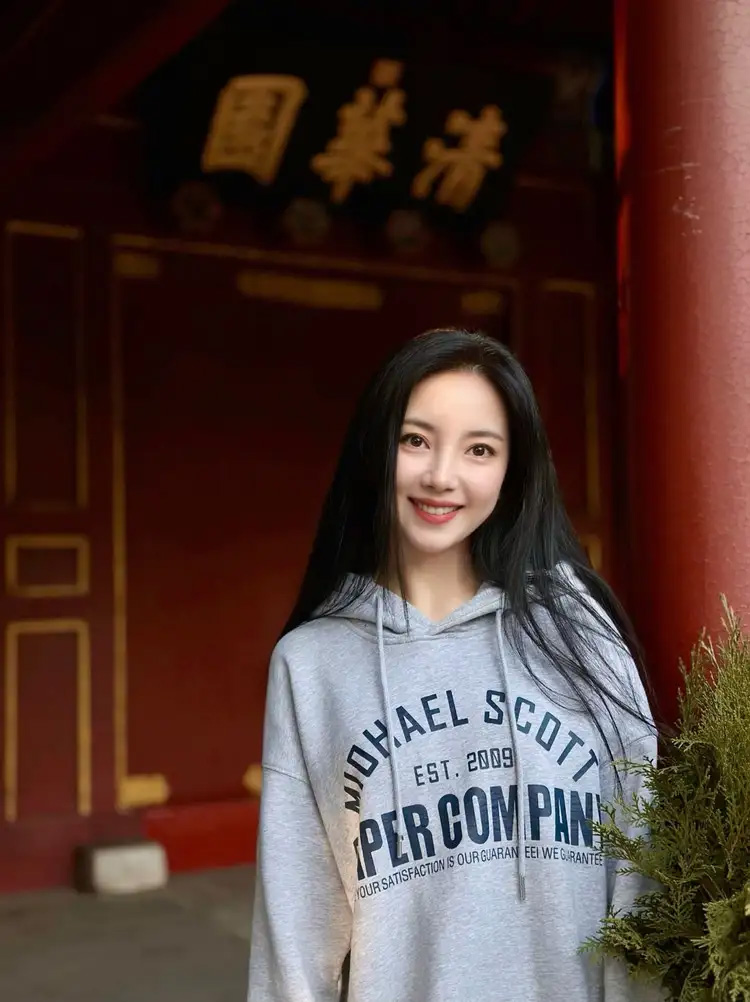 王欢头像